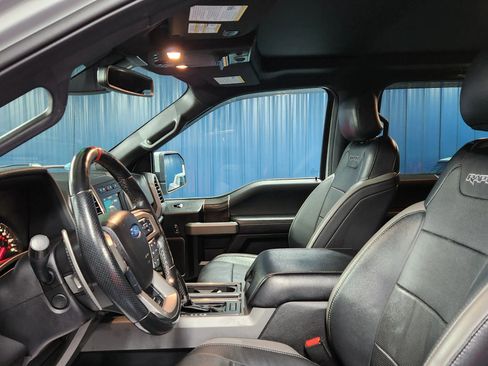 Used 2017 Ford F150 Raptor w/ Equipment Group 802A Luxury image 9