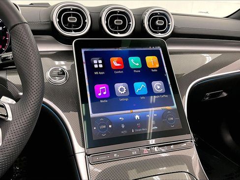 Used 2026 Mercedes-Benz CLE 300 4MATIC Cabriolet image 5