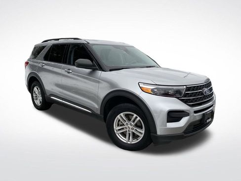 Used 2020 Ford Explorer XLT image 47