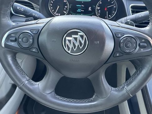 Used 2017 Buick LaCrosse Preferred image 27