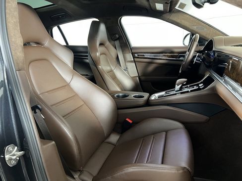 Certified 2021 Porsche Panamera Turbo S image 19
