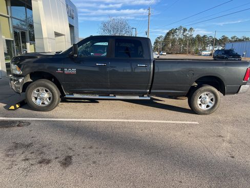 Used 2015 RAM 2500 SLT w/ Luxury Group image 1