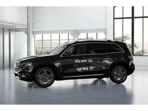 Certified 2026 Mercedes-Benz GLB 250 image 35
