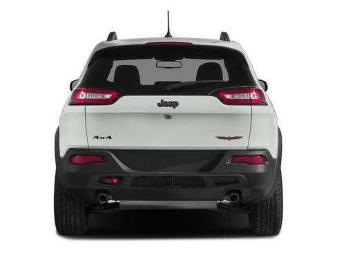 Used 2016 Jeep Cherokee Trailhawk w/ Cold Weather Group AWD/4WD image 8