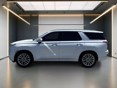 Used 2020 Hyundai Palisade Limited FWD image 2