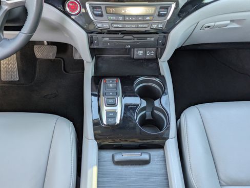 Certified 2021 Honda Pilot Touring image 24