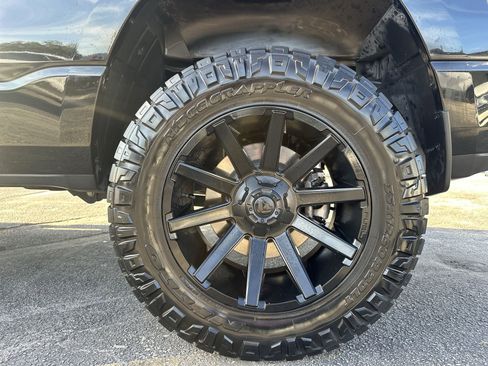 Used 2023 RAM 1500 Big Horn AWD/4WD image 18