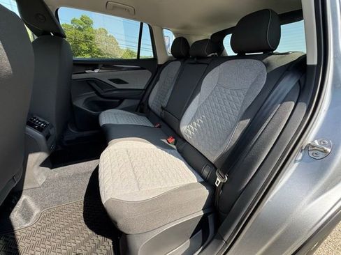 New 2025 Volkswagen Tiguan S AWD/4WD image 11