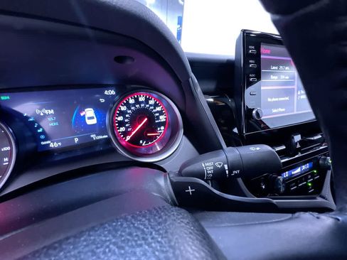 Used 2024 Toyota Camry XSE image 19