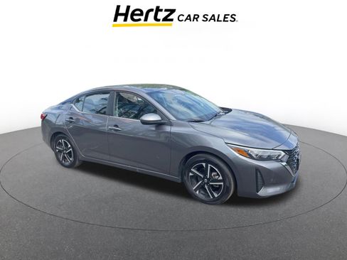 Used 2025 Nissan Sentra SV image 1