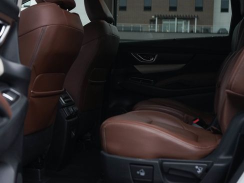 Used 2019 Subaru Ascent Touring w/ Popular Package #3 image 23