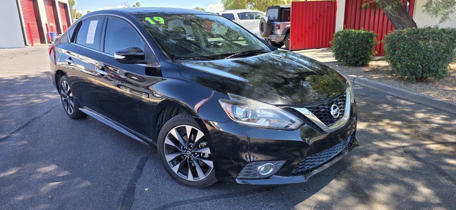 Used 2019 Nissan Sentra SR FWD image 3