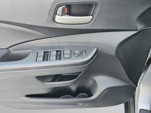 Used 2016 Honda CR-V SE image 23