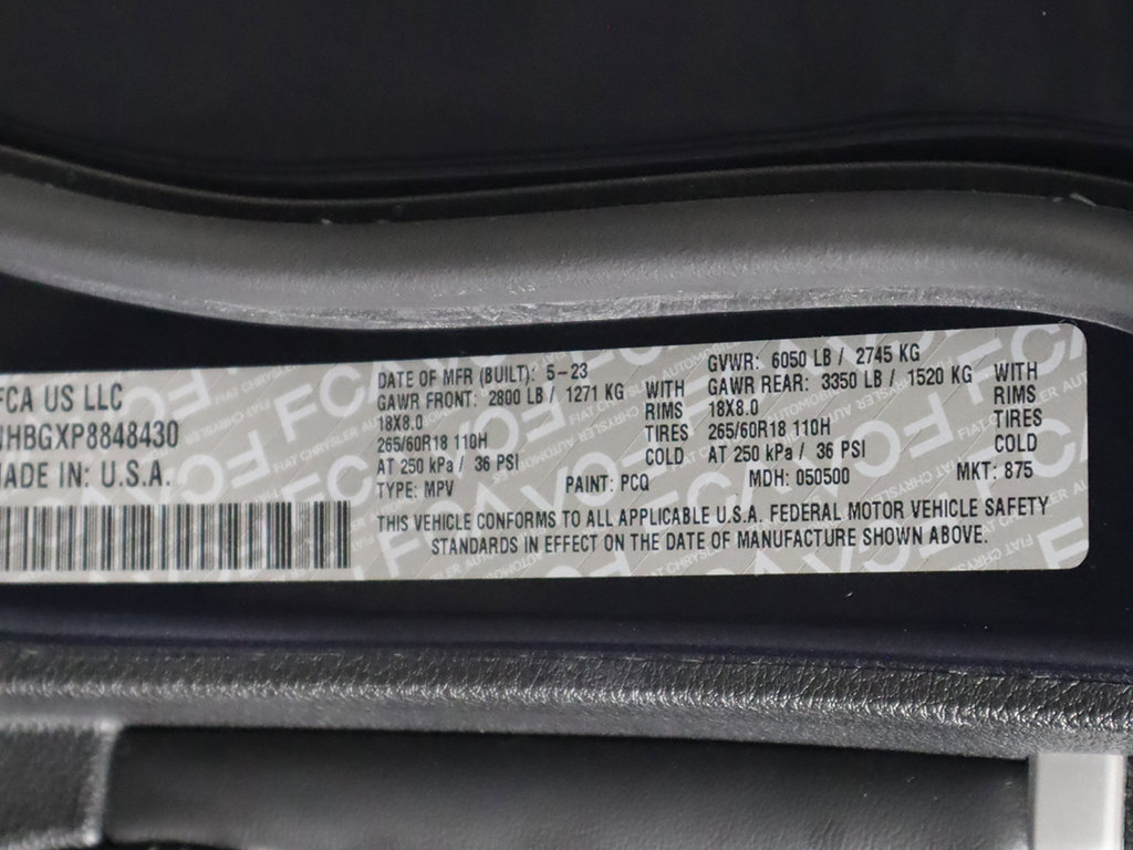Used 2023 Jeep Grand Cherokee Limited AWD/4WD image 60
