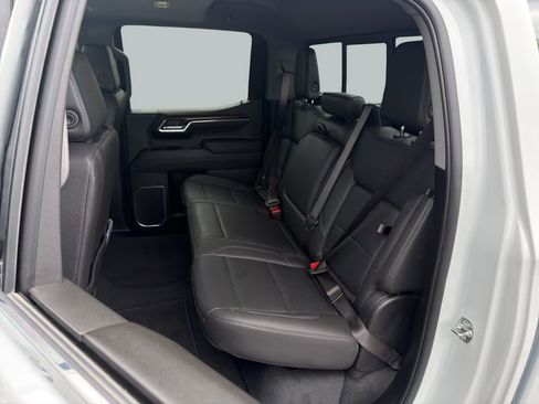 Certified 2025 GMC Sierra 1500 SLT w/ SLT Premium Package AWD/4WD image 26