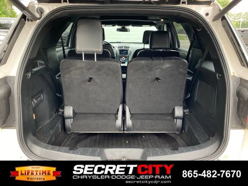 Used 2019 Ford Explorer Sport w/ Equipment Group 401A AWD/4WD image 9