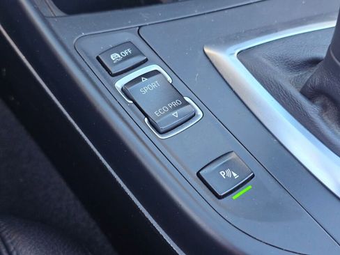 Used 2015 BMW 228i Convertible image 36