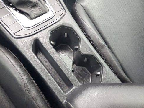 Used 2019 Volkswagen Jetta SE image 25