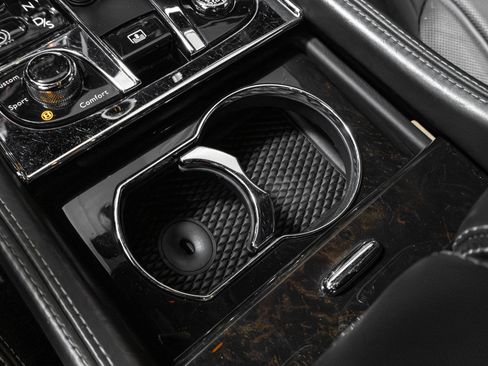 Used 2012 Bentley Mulsanne w/ Premiere Specification Pkg image 75