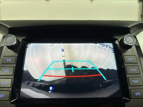 Used 2020 Toyota Tundra SR5 AWD/4WD image 27