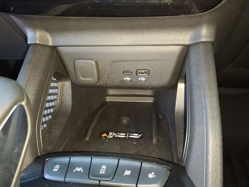 Used 2025 Chevrolet TrailBlazer ACTIV w/ Convenience Package image 15