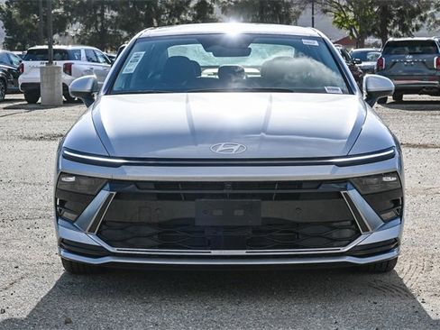 New 2025 Hyundai Sonata Limited image 2