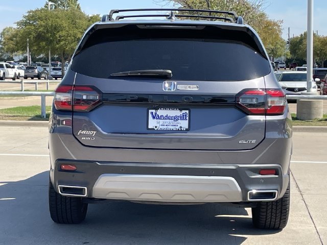 Used 2025 Honda Pilot Elite image 5