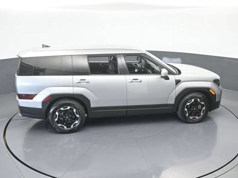 Used 2025 Hyundai Santa Fe SE FWD image 51