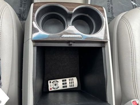 Used 2015 Toyota Sienna AWD image 21