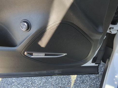 New 2025 Buick Envision Sport Touring image 25