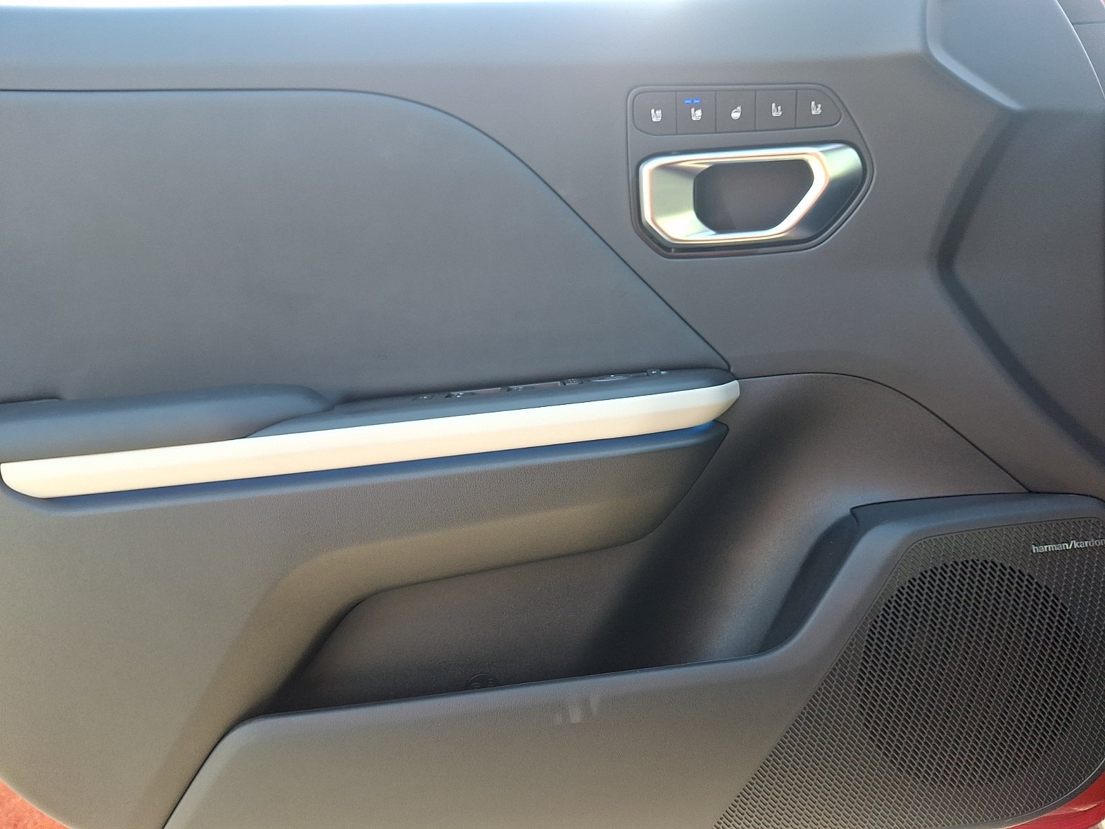New 2026 Kia K4 GT-Line Turbo FWD image 8