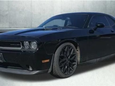 Used 2013 Dodge Challenger R/T Plus RWD image 1