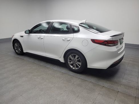 Used 2017 Kia Optima LX w/ Value Package image 3