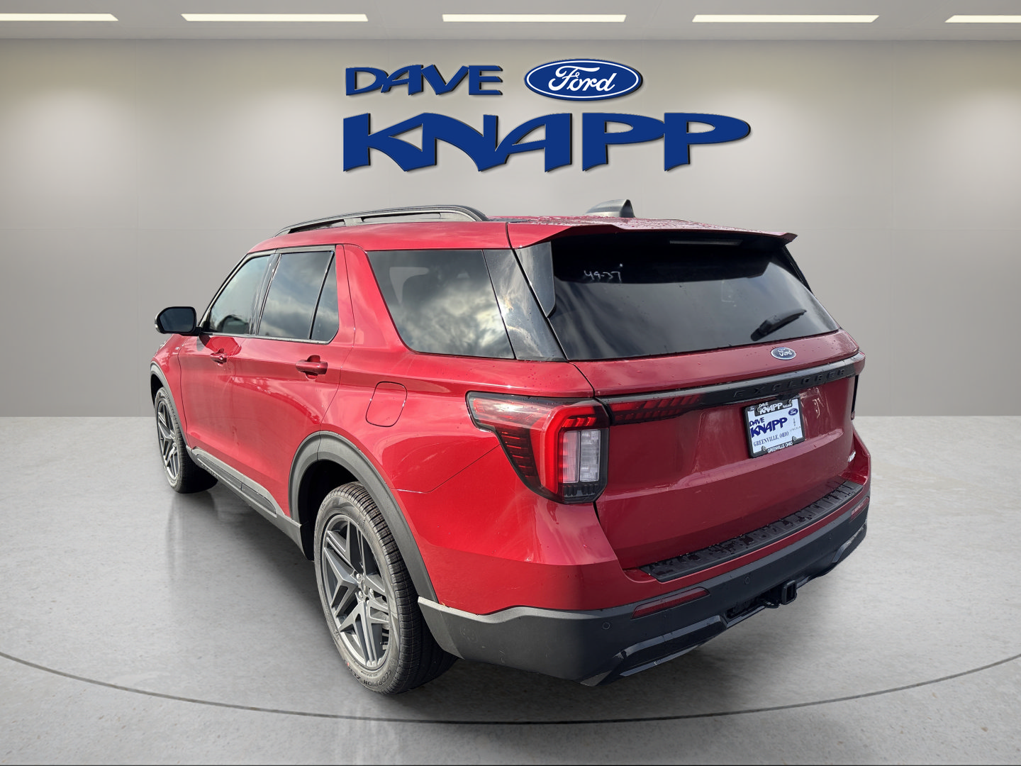Used 2026 Ford Explorer ST-Line w/ ST-Line Street Pack AWD/4WD image 5