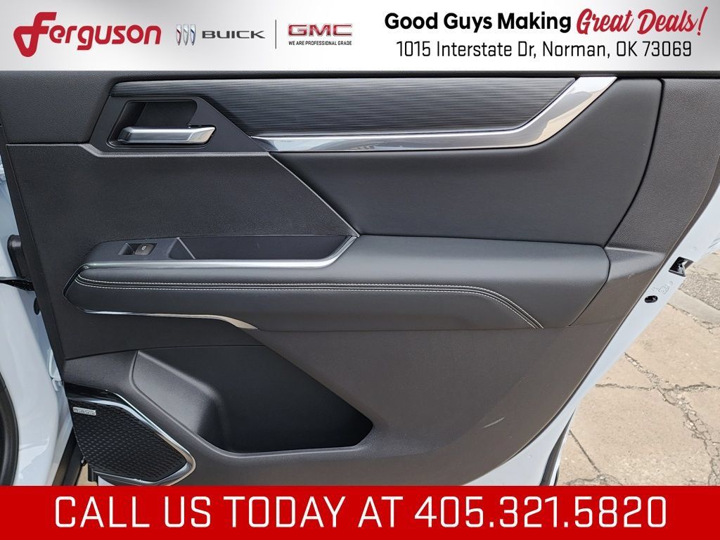 New 2026 GMC Acadia Elevation w/ Black Edition FWD image 42