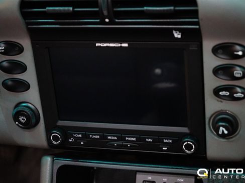 Used 2002 Porsche 911 Carrera 4 image 34