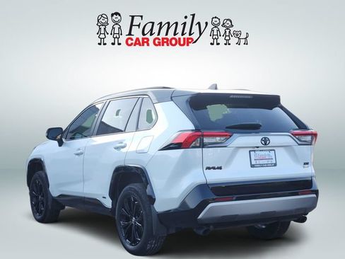 Used 2025 Toyota RAV4 XSE w/ Weather Package AWD/4WD image 3