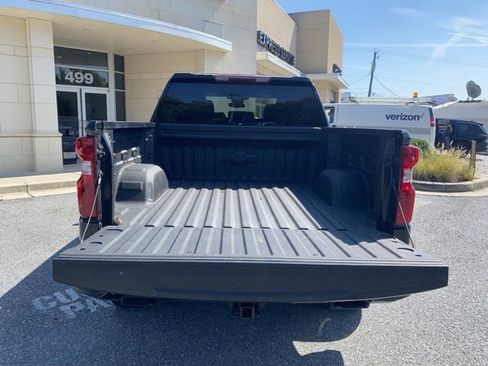 Used 2023 Chevrolet Silverado 1500 Custom Trail Boss w/ Midnight Edition image 7