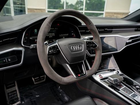 Used 2022 Audi RS 6 AWD/4WD image 35