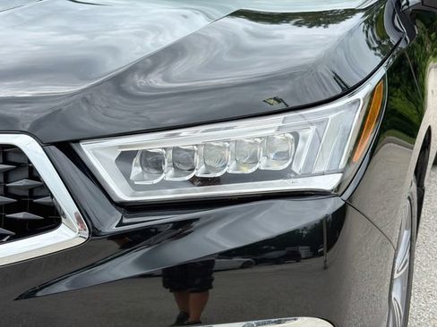 Used 2020 Acura MDX SH-AWD image 9