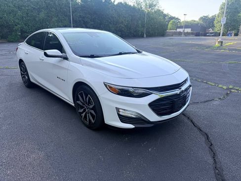 Used 2023 Chevrolet Malibu RS FWD image 9