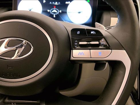 Used 2022 Hyundai Tucson Limited image 19