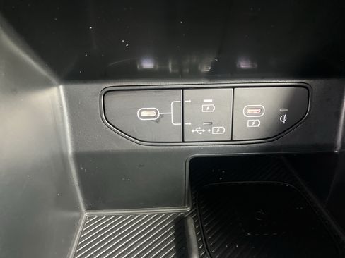 Used 2025 Kia Sorento EX FWD image 30