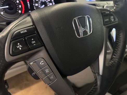 Used 2017 Honda Odyssey EX-L image 19