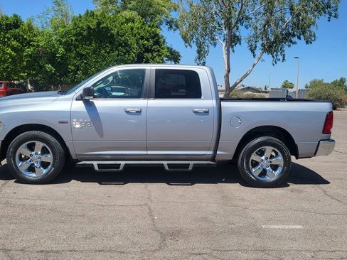 Used 2019 RAM 1500 Lone Star AWD/4WD image 5