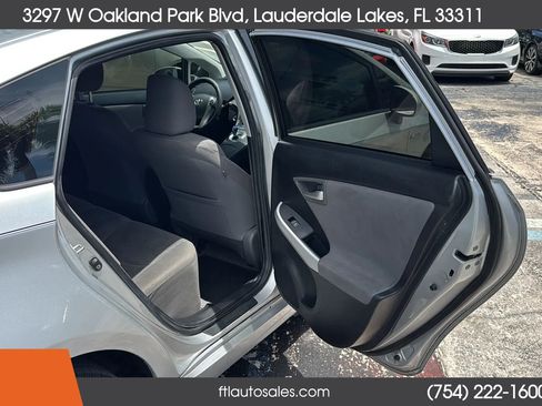 Used 2015 Toyota Prius Three FWD image 47
