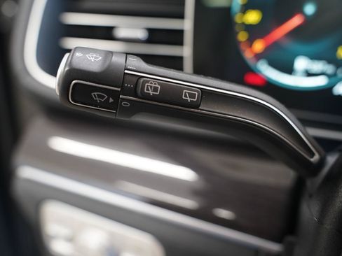 Used 2021 Mercedes-Benz GLS 580 4MATIC image 14