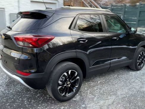 Used 2023 Chevrolet TrailBlazer LT w/ Convenience Package image 8