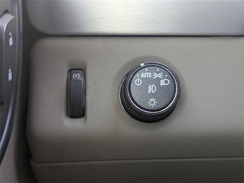 Used 2019 GMC Yukon SLT w/ Open Road Package image 23