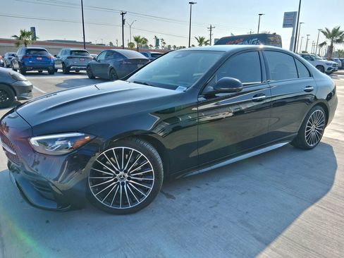 Used 2023 Mercedes-Benz C 300 Sedan image 3